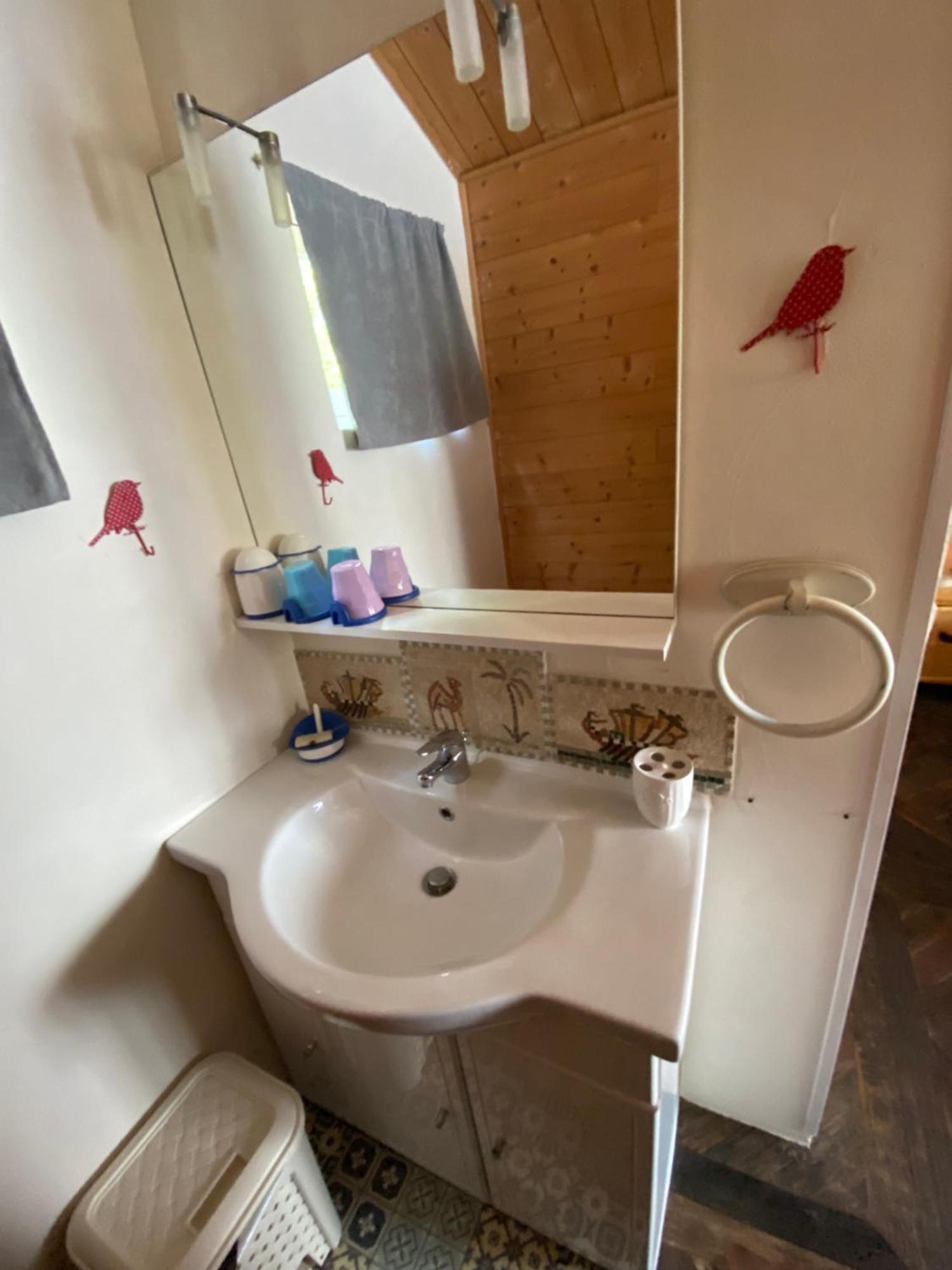 La Maison Du Canal De Rompsay - 5 Min De La Rochelle Bed & Breakfast Perigny  Bagian luar foto