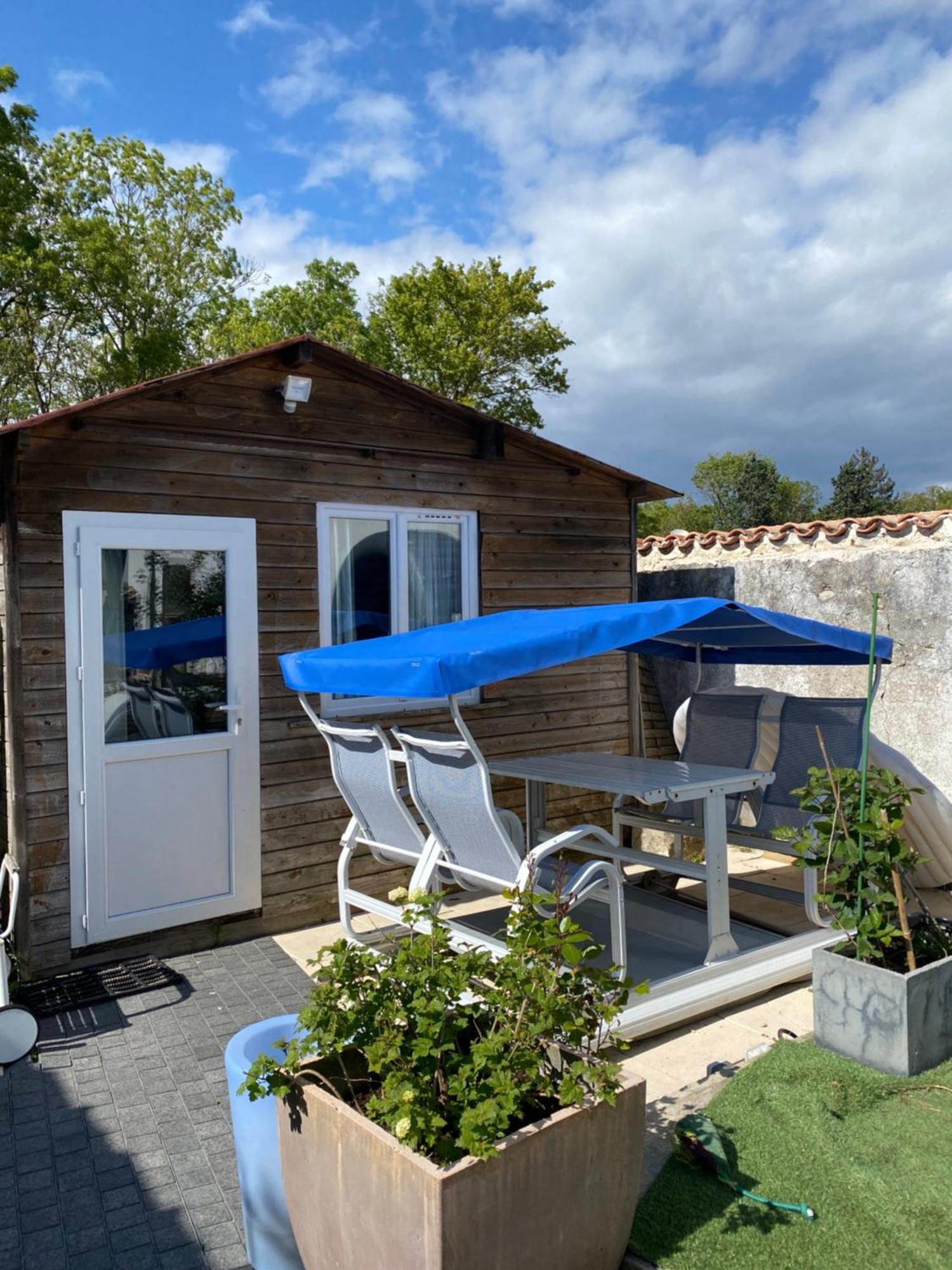 La Maison Du Canal De Rompsay - 5 Min De La Rochelle Bed & Breakfast Perigny  Bagian luar foto